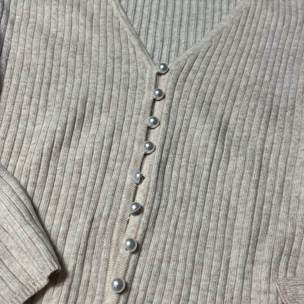 Lovers and Friends ribbed cardigan with pearl buttons - Picture 3 of 8